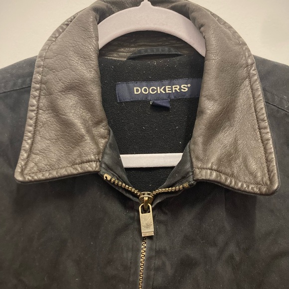 Vintage Dockers Men's Bomber Jacket with Leather Collar - Picture 4 of 9